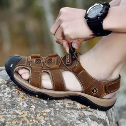 Sandals Summer New Men'sHollow Breathable Sandals Slippers Outdoor Baotou Beach Shoes Dad's Shoes Mens Shoes sandalias2024