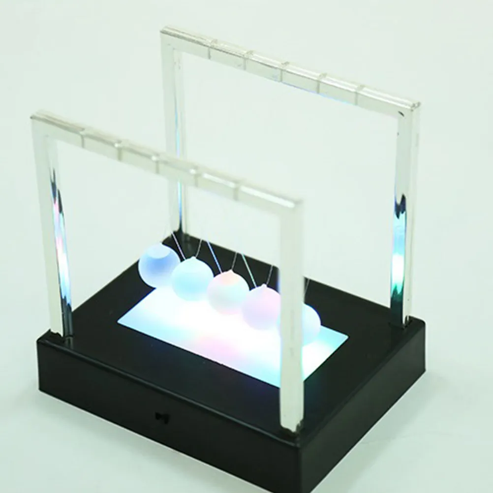 1Pcs Perpetual Motion 12x8.8x12cm 홈 오피스를 위한 현대적인 책상 장식 독특한 진자 디스플레이 에너지 절약