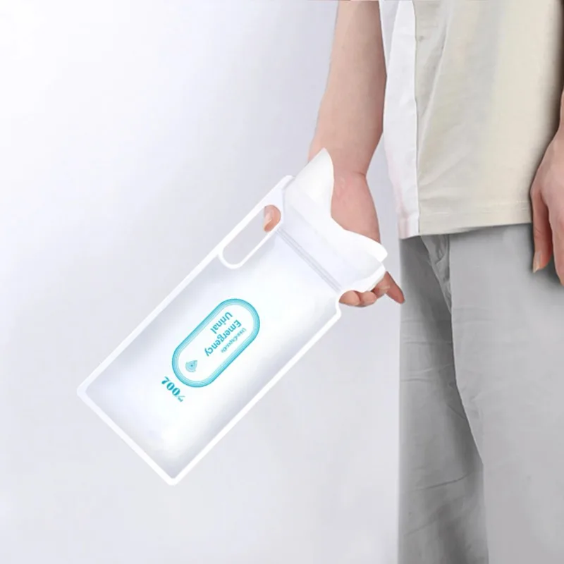 4PC Car emergency urine bag Disposable urine artifact men and women general car toilet Car toilet portable bag