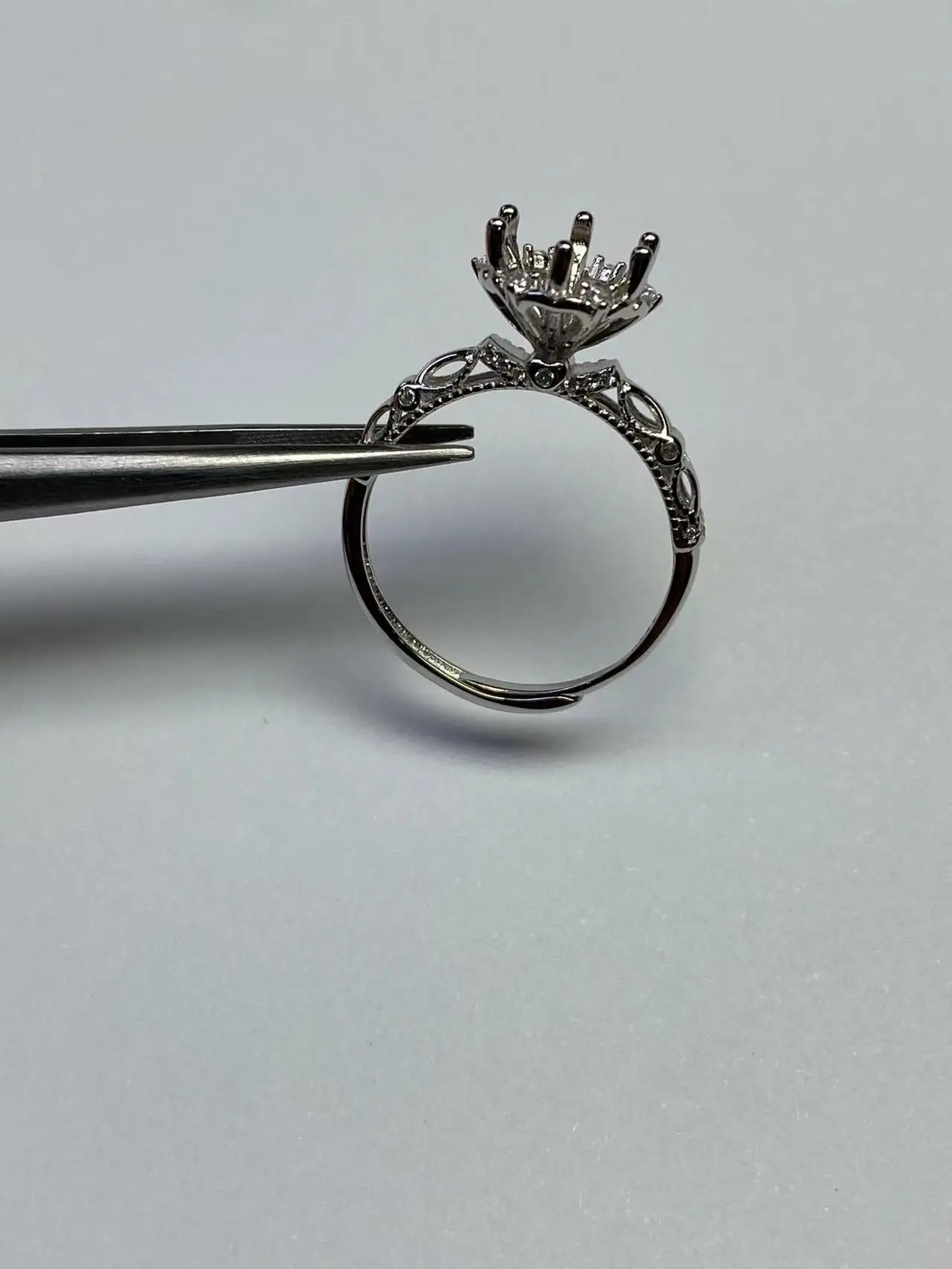 

【M&T】2 carat Moissanite ring Sterling Silver 925 wedding jewelry party gift