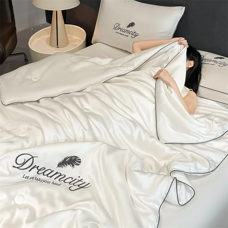 1 Piece Super Smooth Soft Cool Summer Quilt Thin Breathable Soft Light Beige Friendly Embroidery Technology Suitable for Home Bedroom Sofa Hotel Thin Summer Quilt/Double Use for Summer Quilt Summer Quilt Set