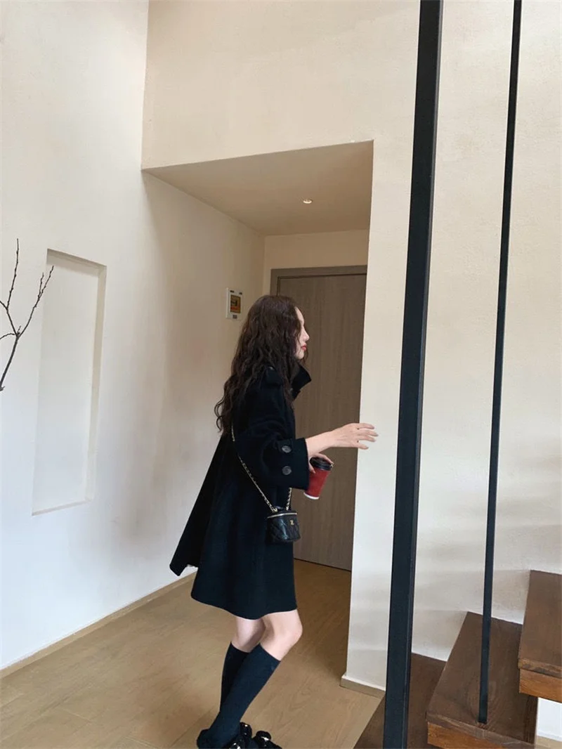Woolen Coat Women's Autumn/Winter New Small Hepburn Style Mid length Double sided Cashmere Coat Women's Woolen Coat Commuting