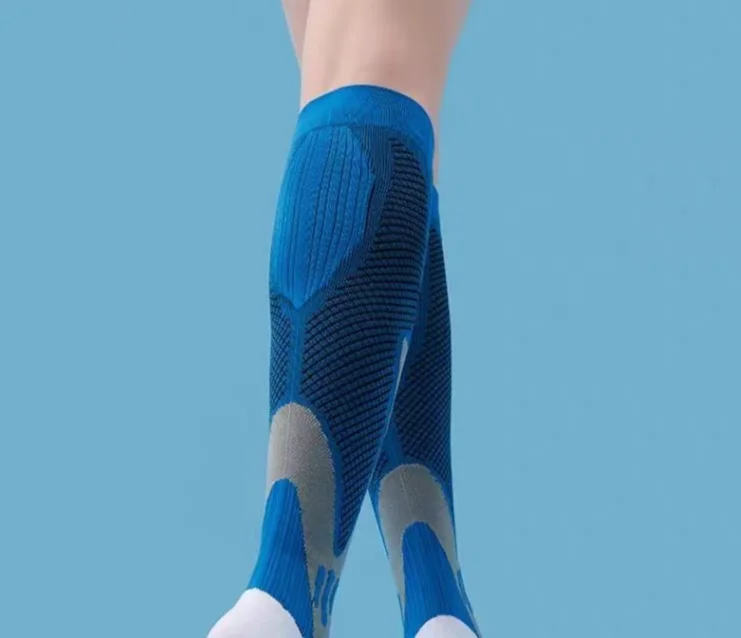 Professional sports calf compression running marathon fitness cycling basketball skipping rope pressure socks long tube_voghion.com