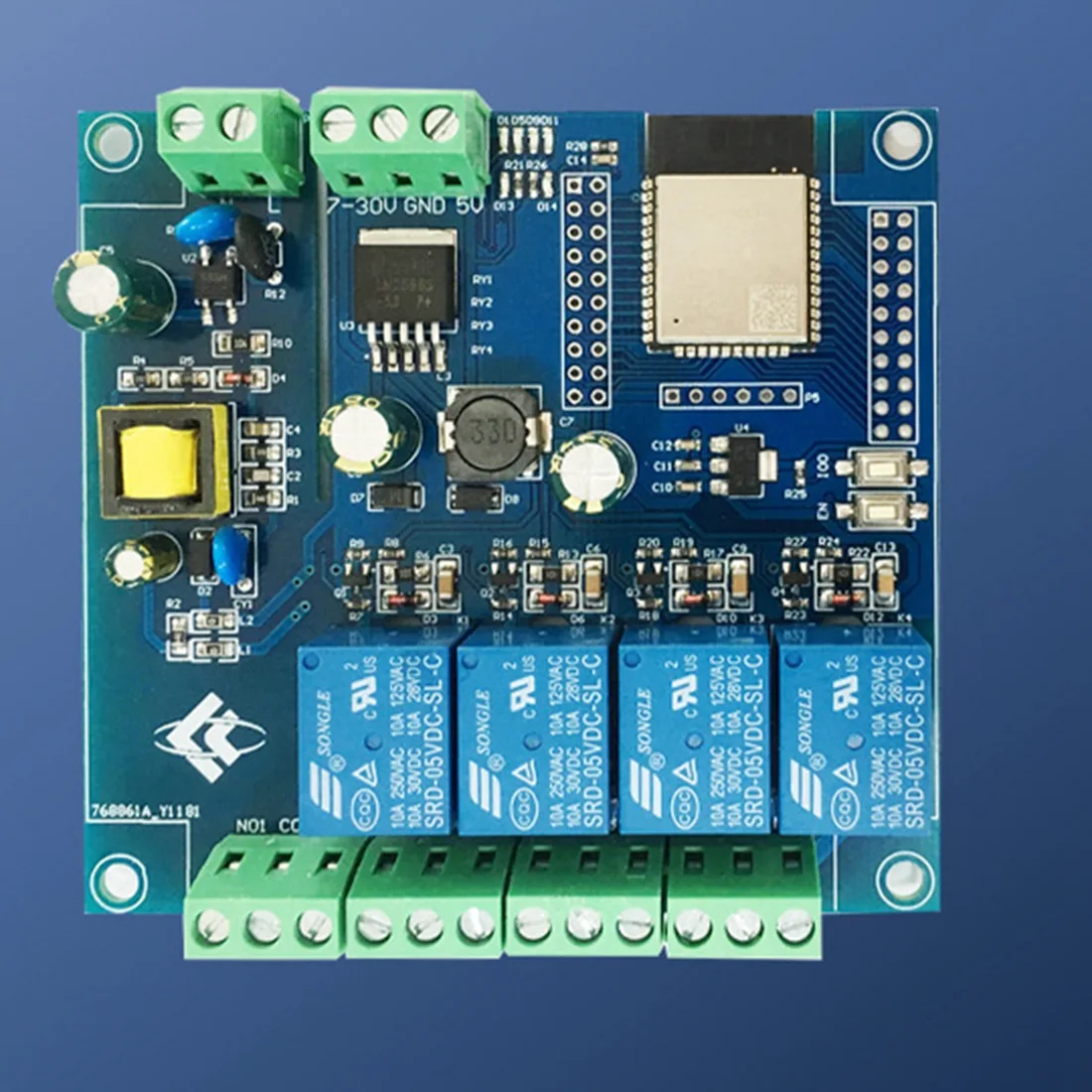 AC 220V/DC 5-30V  ESP32 WIFI      ESP32-WROOM   1/O