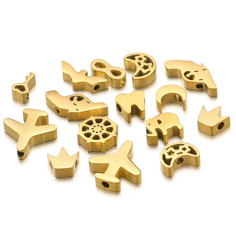 5 Stück goldfarbene Edelstahl Mond Stern Krone Perlen für Halskette Armband Charms DIY Schmuckzubehör Erkenntnisse Zubehör