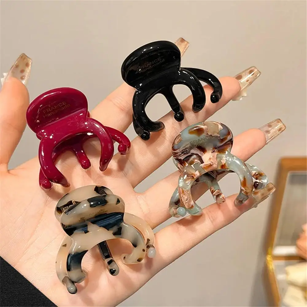 Elegant Acetate Hair Claw Clip - Retro Fashion Accessory
