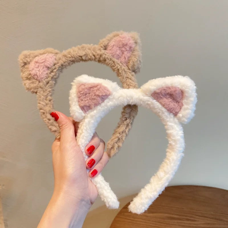 Повязка на голову плюшевая с мультяшным медведем и кошачьими ушками