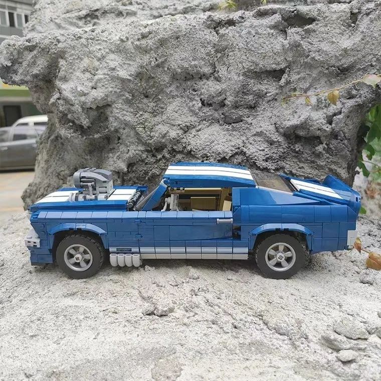 Lego Technic Classic Ford Mustang Blue