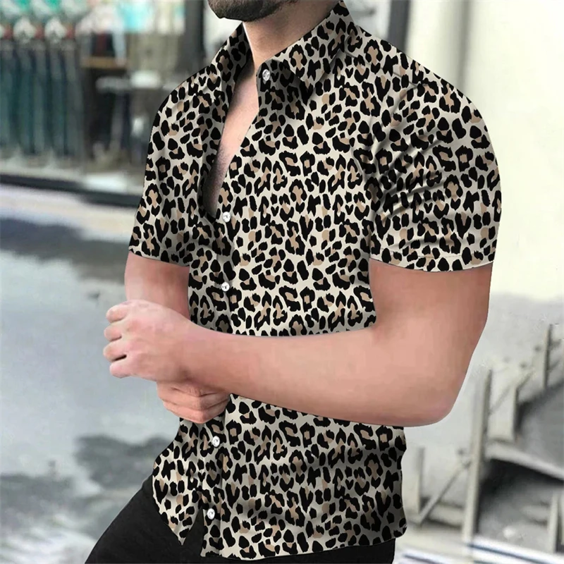 thumbnail image 1 of Camisa con estampado de leopardo para hombre, camisas casuales con botones, ropa de calle sexy de manga corta, camisas vintage de mano corta, verano 2024, 1 of 5