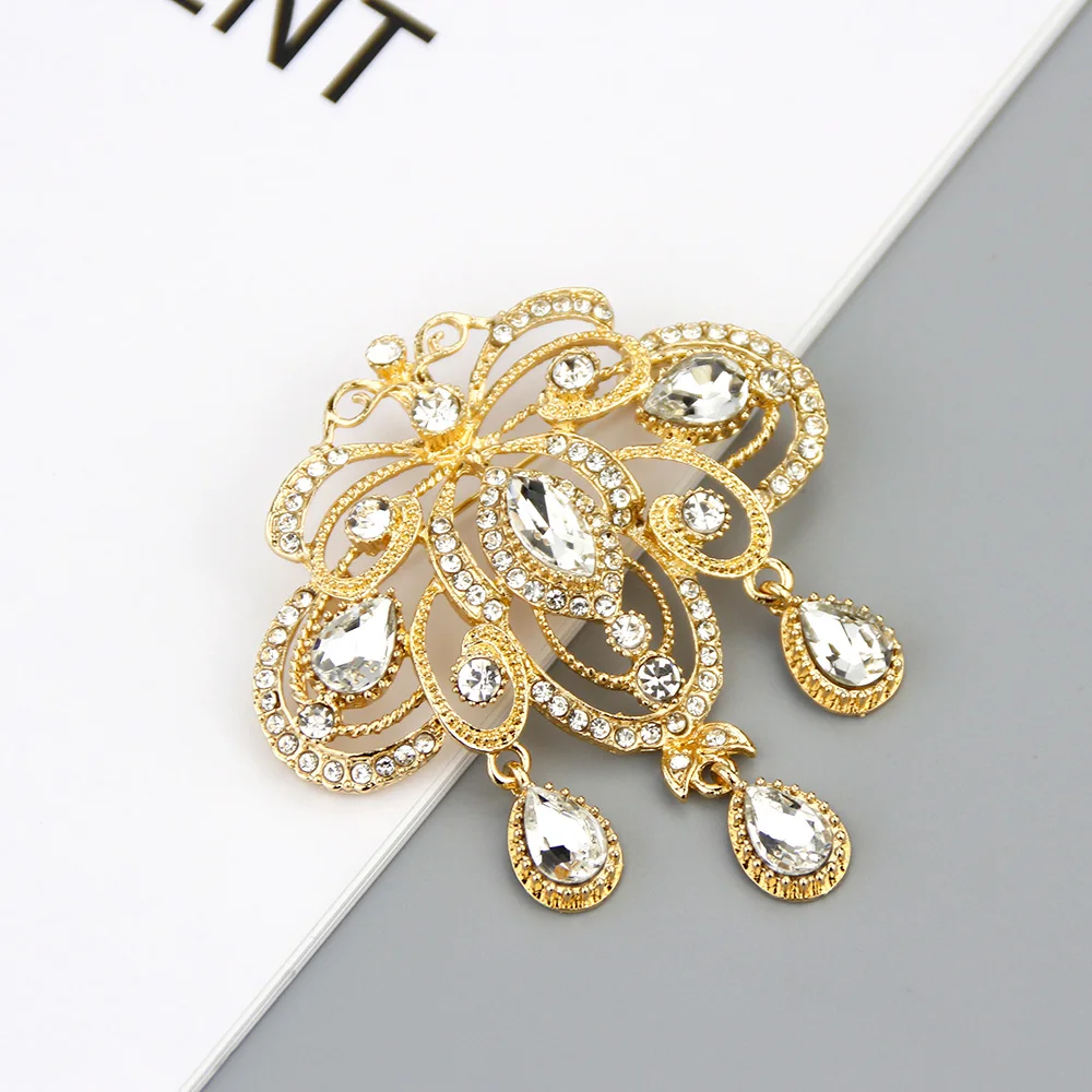 Navachi 18k Gold Plated Music Note Brooch – Crystal & Cubic Zirconia Pin - View #3