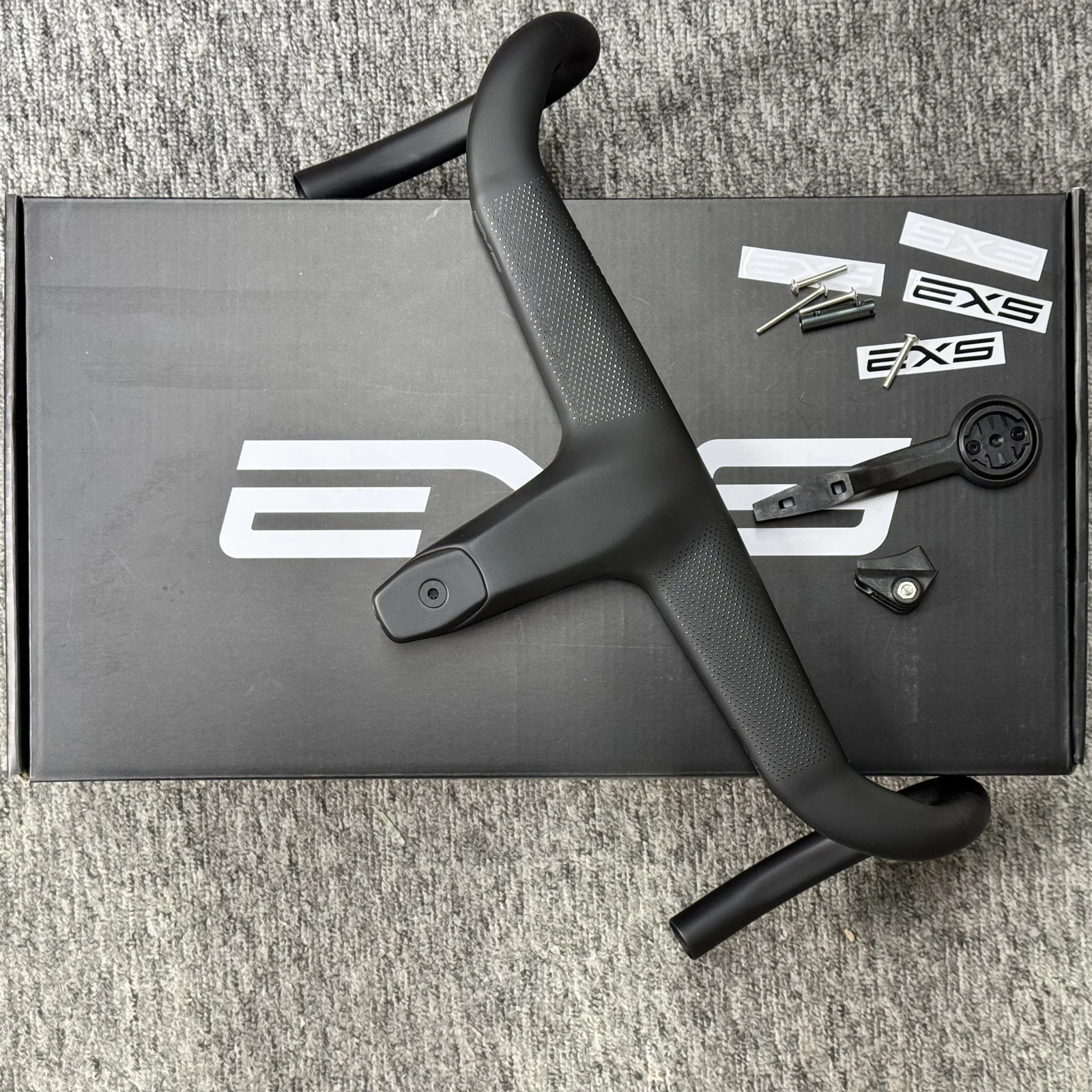 EXS t AeroVer ロードバイク カーボンファイバーハンドル、統合