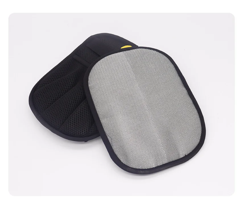 Pet Grooming & Massage Glove - Soft Hair Remover & Cleaning Brush