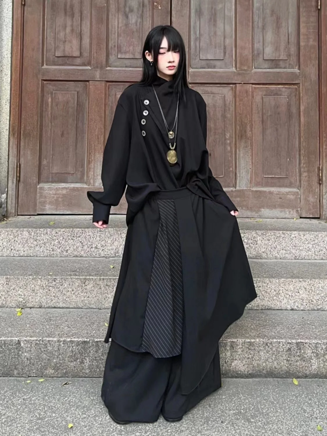 Chinese Style Men's Black Suit Fake Two-piece