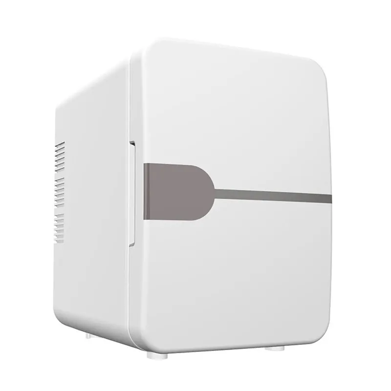 מקרר מיני לרכב בנפח 6 ליטר עם מסיכת קוסמטיקה לאיפור וטיפוח העור, מחמם באמצעות USB