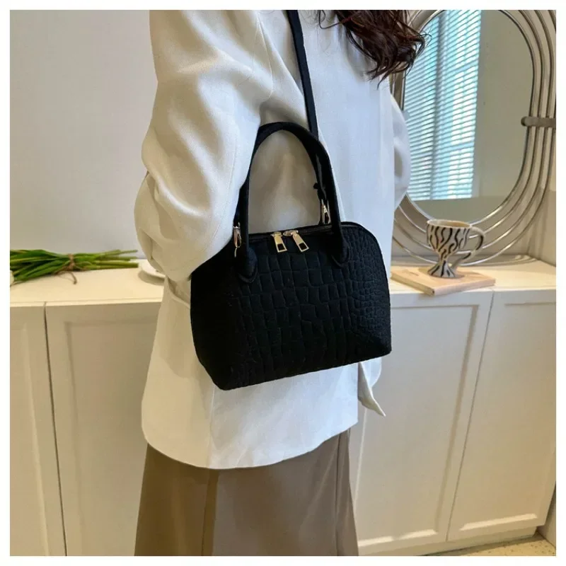 Leisure Commuter Crossbody Bag for Women Shell Bag Spring New Fashion Simple Handbag Shoulder Bag Women Purse Сумка Женская