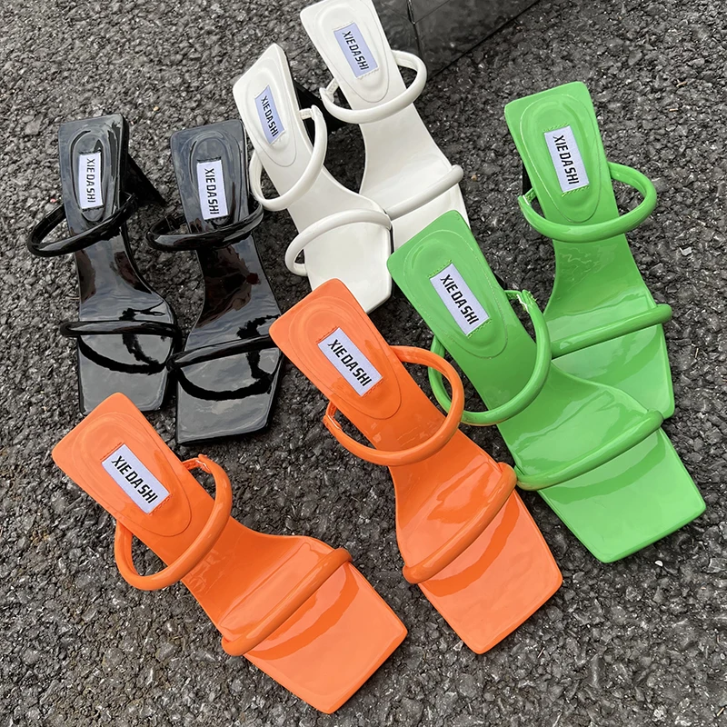 

Fashion Female Casual Outdoor Slides Strange Style Women Pumps Shoes Square Toe Slippers Slip On Ladies High Heels Sandals