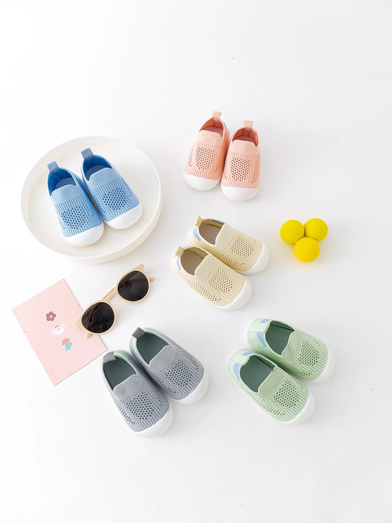 Baby toddler shoes Summer sandals Soft soled breathable mesh shoes Baby floor