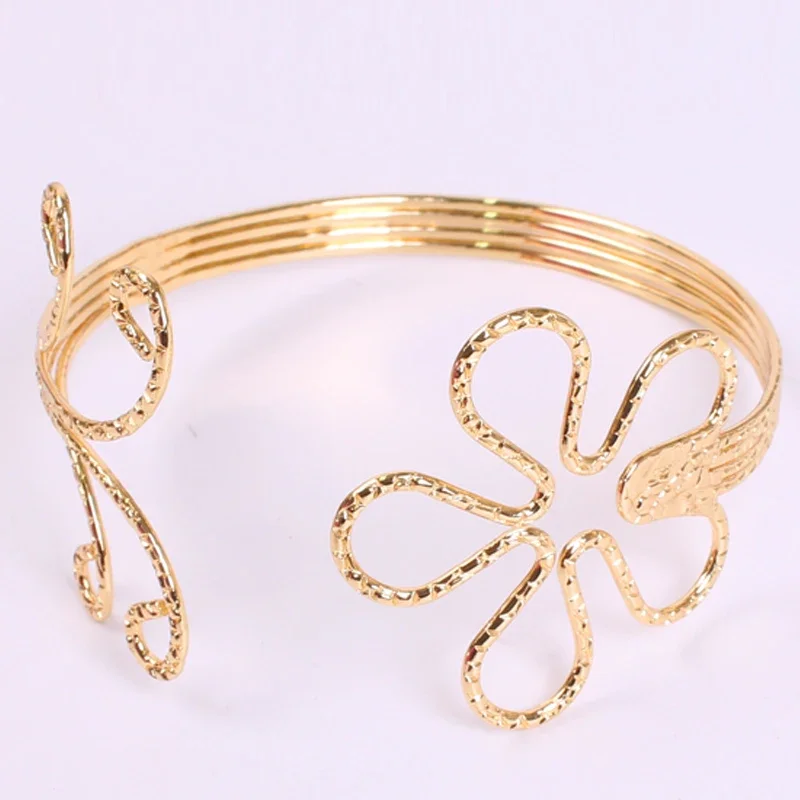 Modern Minimalist Flower Pattern Alloy Metal Curtain Straps, Soft Decoration, Storage Clip, Bedroom and Living Room, 1Pc