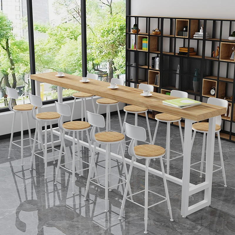 Рисунок 3 - Модный настенный барный стол