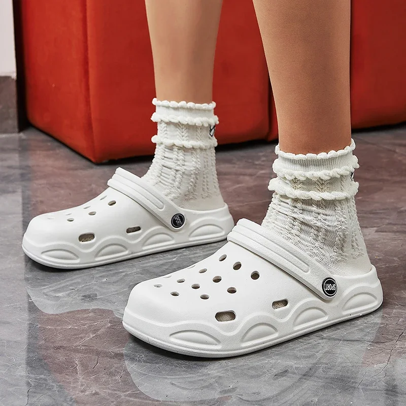 Summer Comfortable Clogs Slippers for Women Lightweight Anti Slip Beach Sandals Woman Fashion EVA Waterproof Garden Shoes women sandals garden shoes