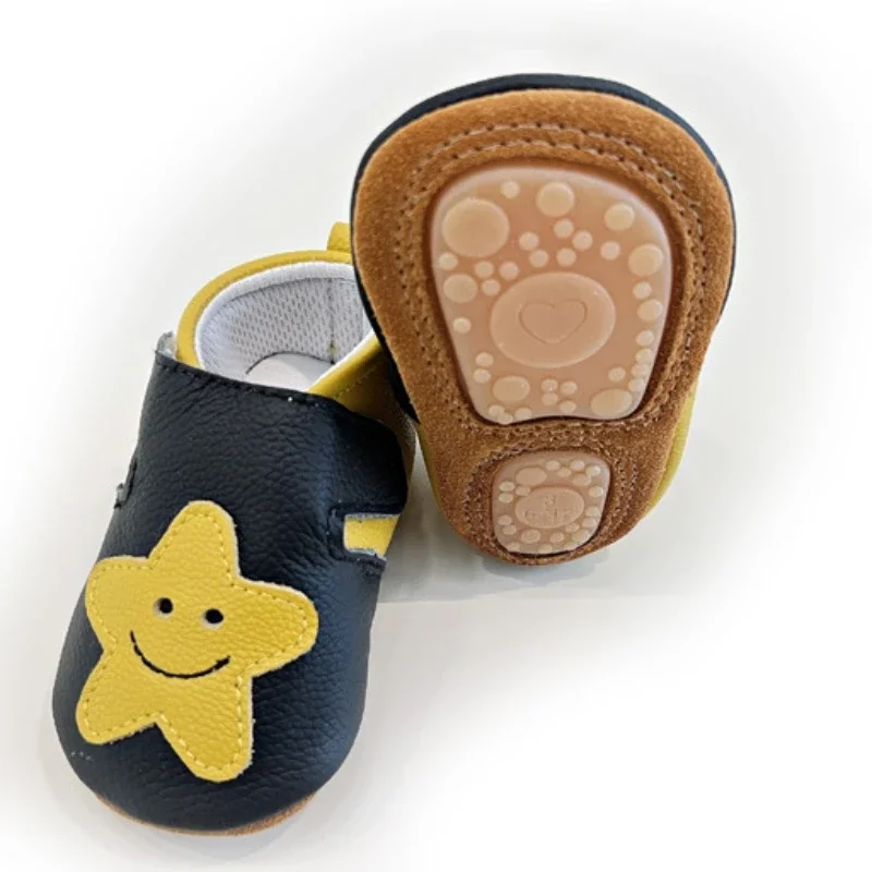 Cow Leather Baby Shoes for Girls Autumn Spring Genuine Leather First Walkers Cartoon Strawberry Star Newborn Soft Shoes 2