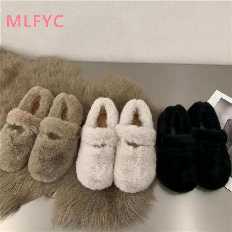 French Style Flat Bottomed Plush Shoes for Women To Wear Outside in Autumn and Winter. New Type of Warm Plush Cotton Shoes