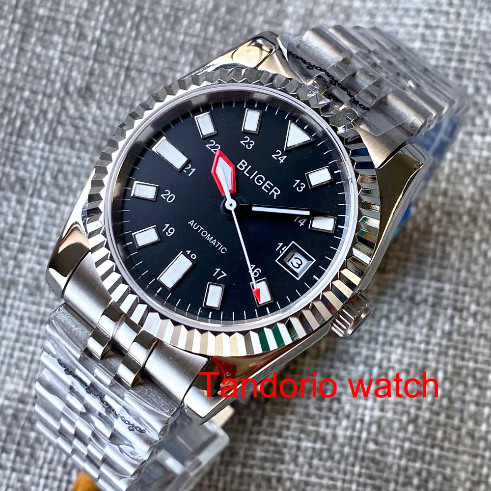 

Fashional BLIGER Black Dial Date Window Luminous Hands Sapphire Glass Automatic Movement Men's Watch Jubolee Strap Fluted Bezel