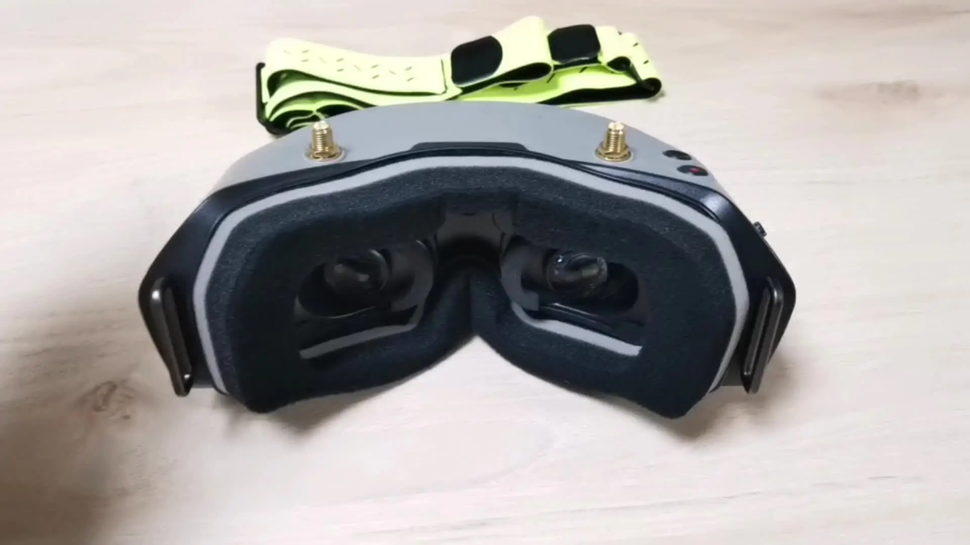 FPV maszka bársony bőr anyagból, kompatibilis a Fatshark HDO2, HDO és Dominator szemüveggel