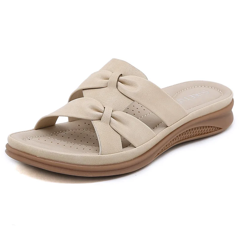 

D637-5 New 2023 European and American Slippers Women's Casual Lightweight Large Retro Slope Heel Comfortable Sandals
