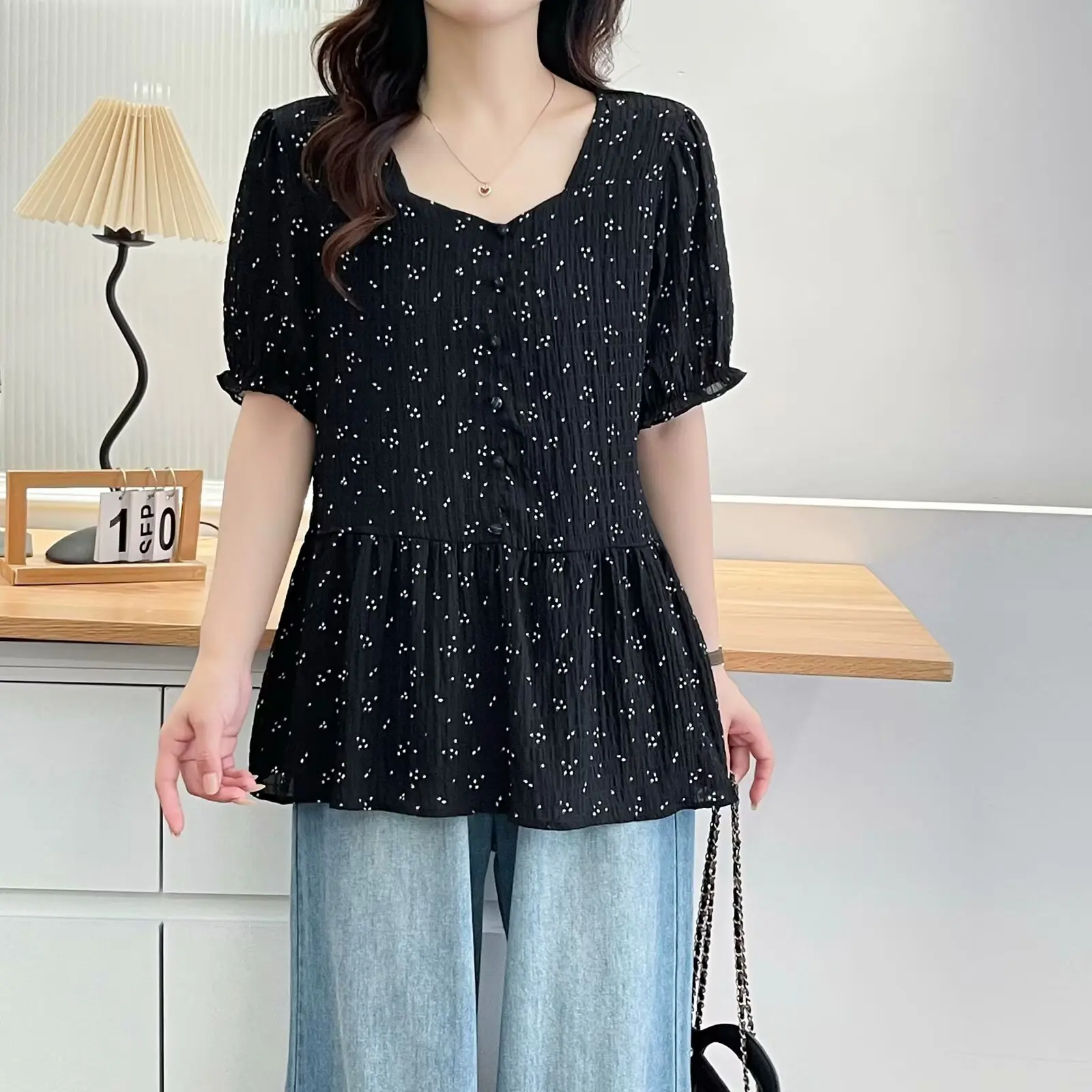 Summer Plus Size Women's Tops Fashion square-neck Floral Blouse 100kg Casual Short Sleeved Shirt 1040