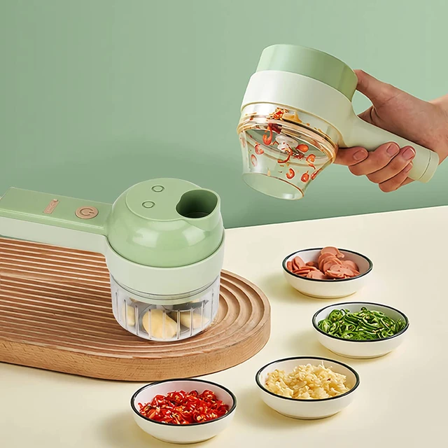 Portable and Manual Vegetable Chopper - Round, Compact, Green