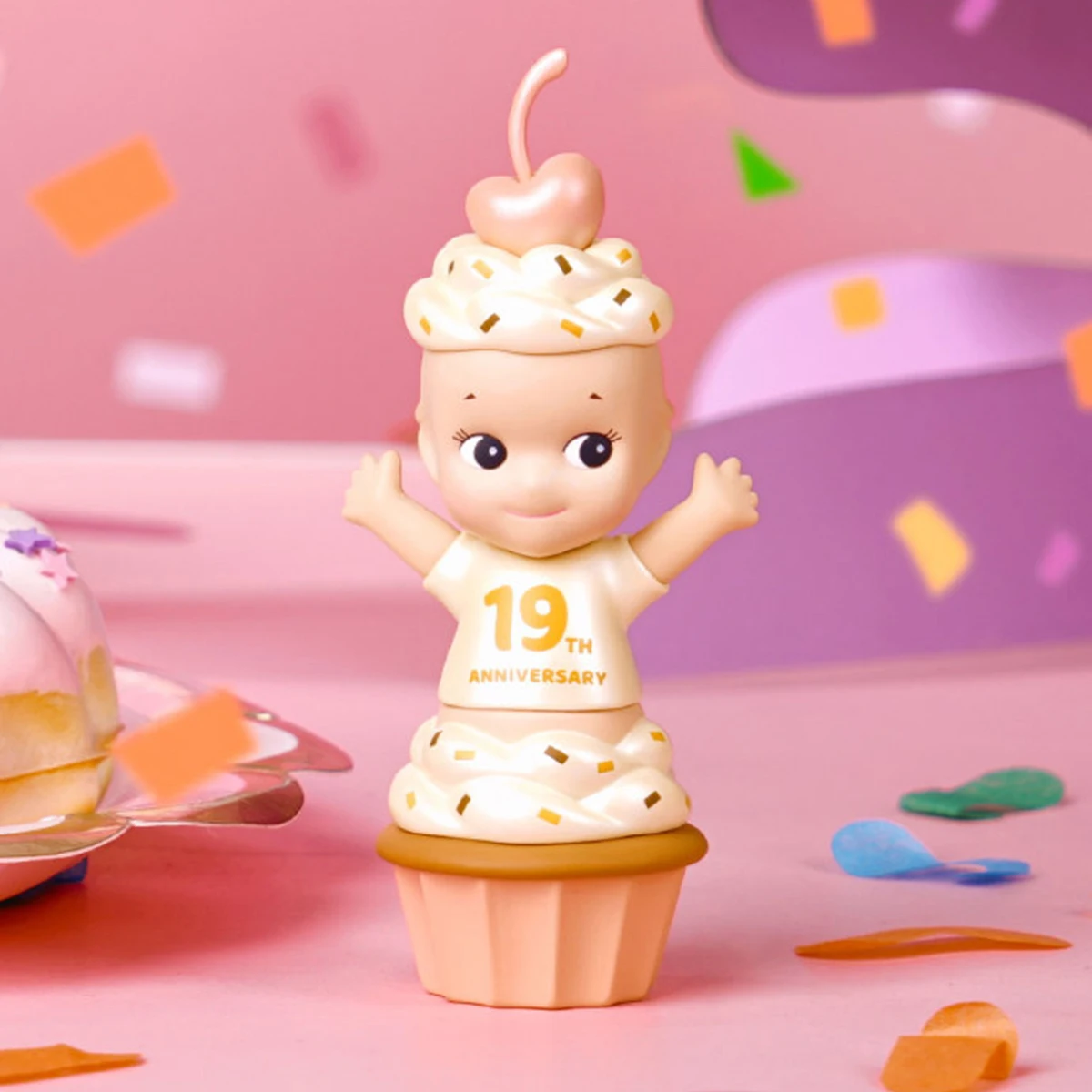 

Sonny Angel 19Th Anniversary Cherry Cake Original Action Figure Guess Bag Mystere Cute Doll Kawaii Model Gift