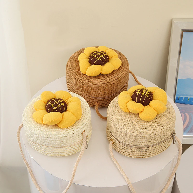 Round Straw Bag Women Woven Crossbody Beach Bag for Ladies Cute Rattan Handmade Knitted Shoulder Bag Candy Color Small Handbag