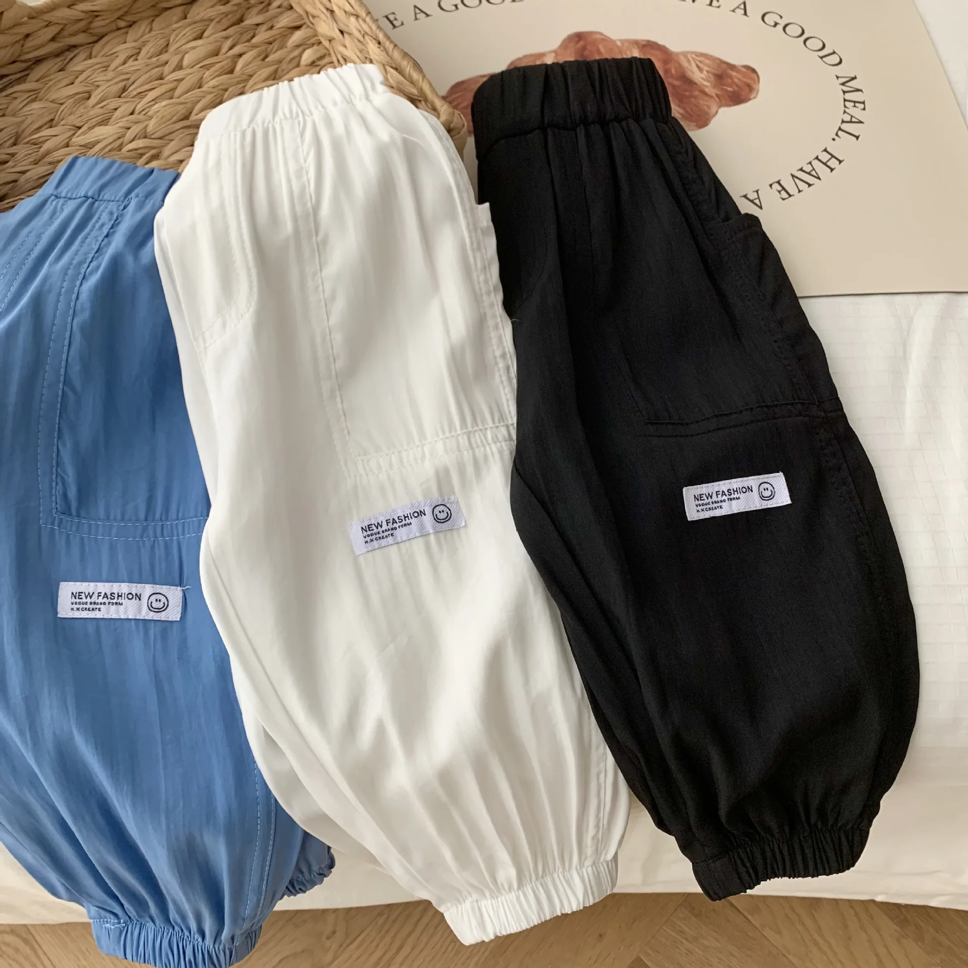 

Childrens Simplicity Fashion Pants Summer Boys Retro Korean Style Fashion Pants Boys Girls Solid Color Casual Pants Thin