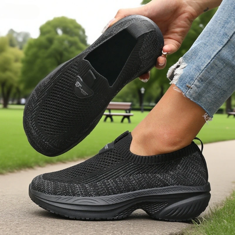 Women Sneakers Loafers Tennis Femimino Ladies Slip on Breathable Sneakers Lightweight Summer Women Sneakers Outdoor Running Shoe