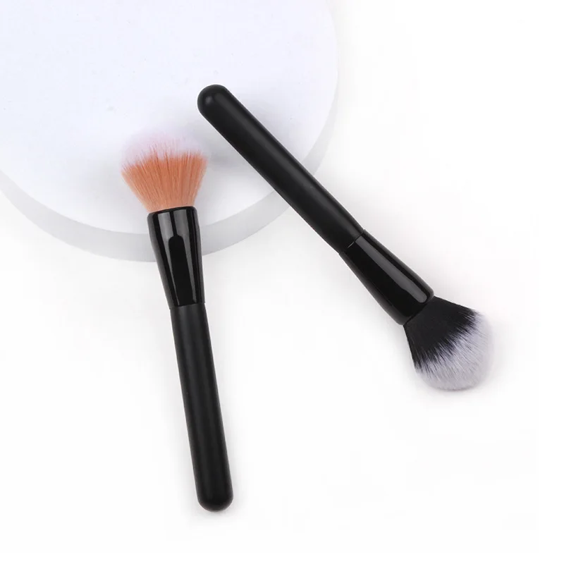 

Big Foundation Blush Make up Brush Soft Hair Easy to Use Makeup Brush Lady/Girls Facial Cosmetic Tools