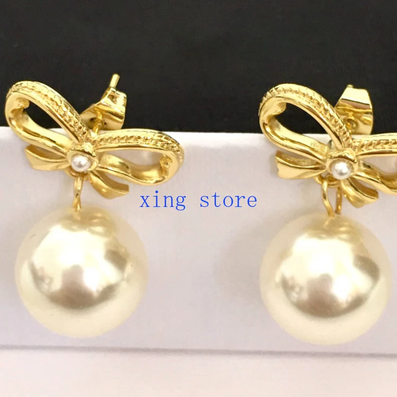 2024 Fashion New Classic Simulation Pearl Inlaid Round Women's Earrings
