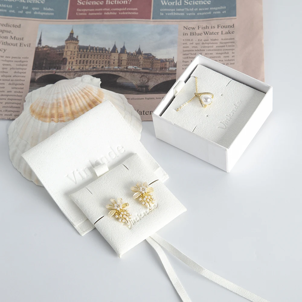 Microfiber Jewelry Pouch Custom Logo Emboss Suede Envelope Necklace Bracelet Earrings Rings Jewelry Bag With 6X6cm Insert Card