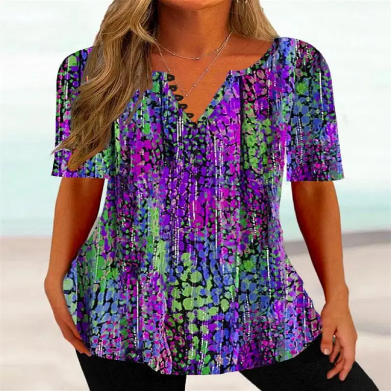 

Plus Size Women's Half Sleeve V-neck Floral Printed Tops