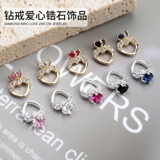 2pcs silver Zircon Vintage C Bling Nail Charms