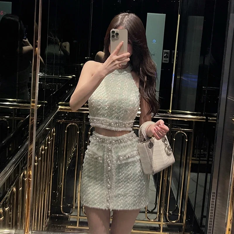 

2024 Spring Women Long Sleeve Beading Pearls Diamonds Neck-mounted Top Mesh Spliced Tweed Draped Mini Two Piece Skirt Sets