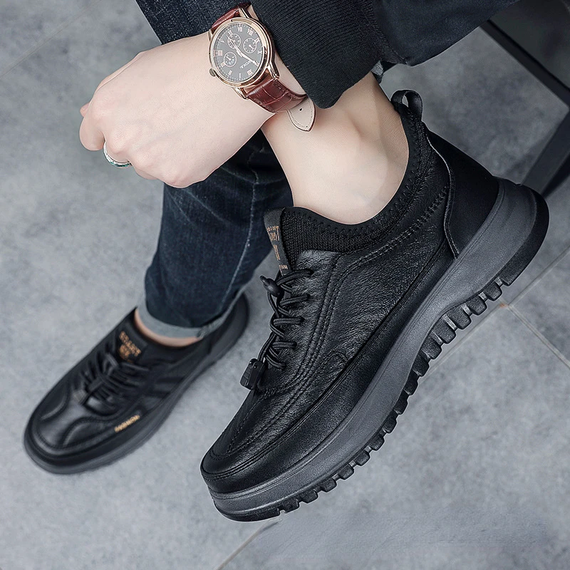 New Business Leather Shoes for Men Spring Solid Black White Men Sneakers Soft Moccasin Shoes Comfortable Casual Shoes for Men