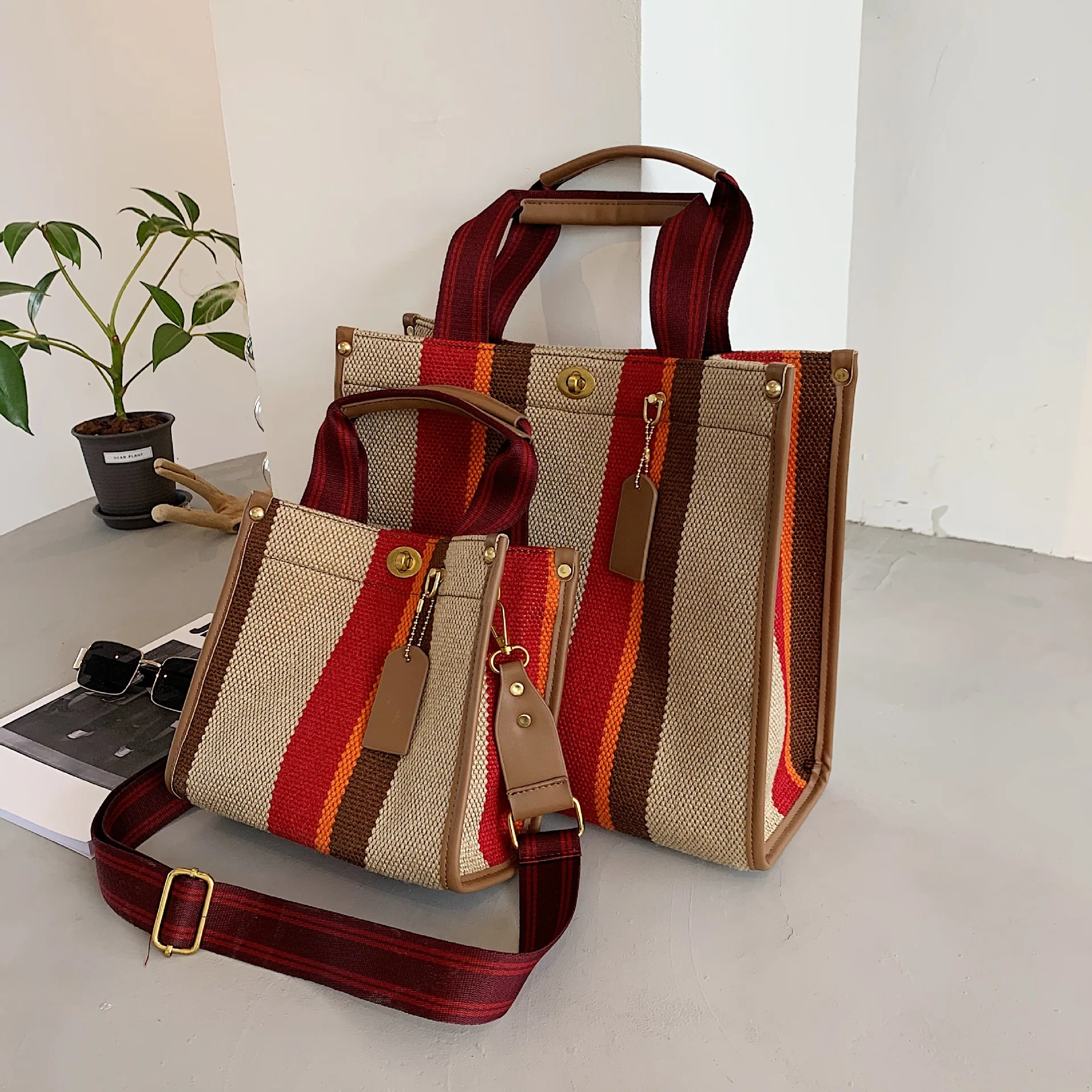 New Women Handbags Large Capacity Canvas Female Bag Designer Tote Bag  Casual Totes