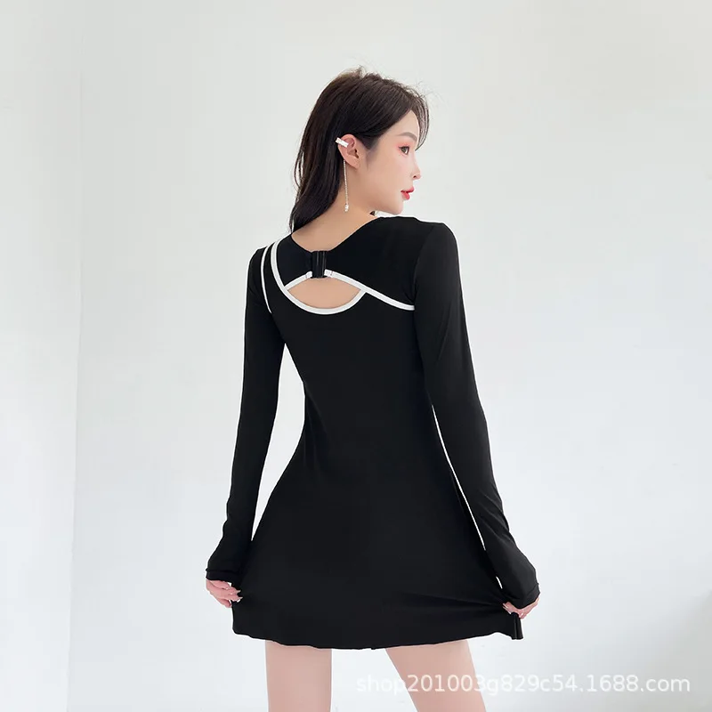 Swimming Suit Women's Summer Conservative Long-sleeved Sunscreen One-piece Korean Patchwork Skirt High Waist Slim Swimsuit Black