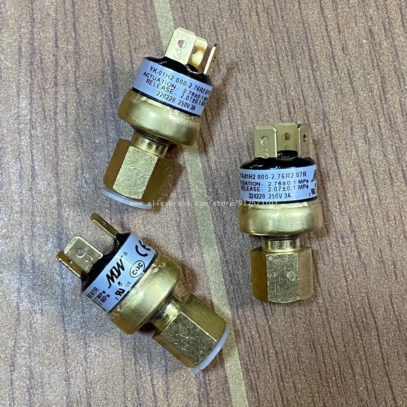 Yk Series Pressure Switch Controller Yk01h 2.76/2.07 Mpa Air