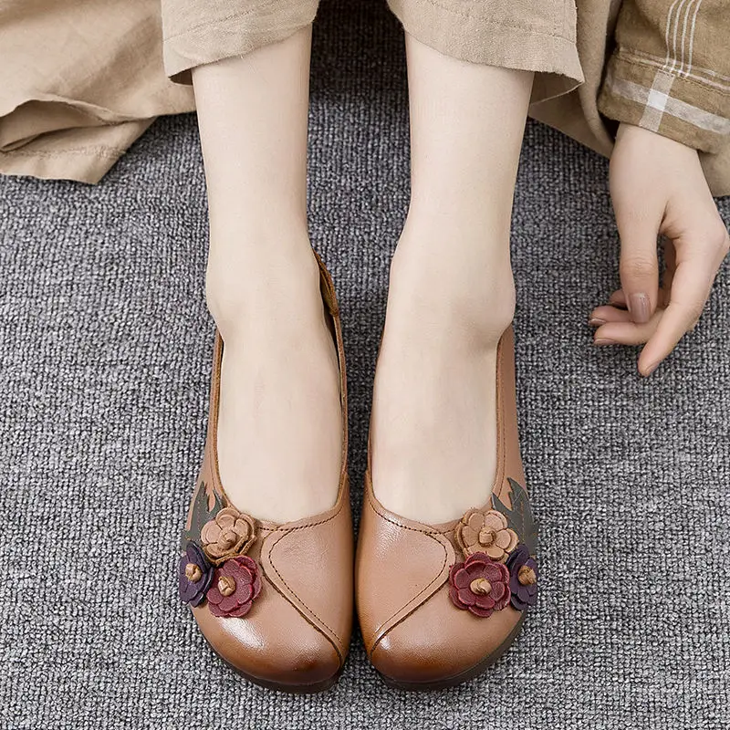 Women's Flats Shoes Retro Genuine Leather Moccasins Soft Oxford Mom Casual Shoes Flower Breathable Loafers Ladies Zapatos Mujer