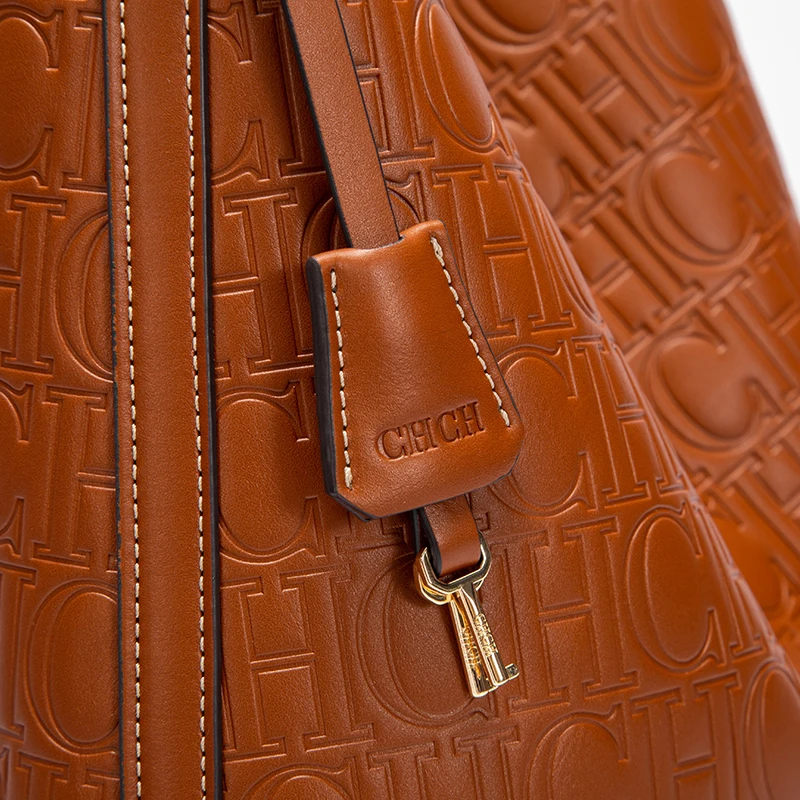 حقيبة عمل نسائية كبيرة الحجم من CHCH، مصممة لتلبية...