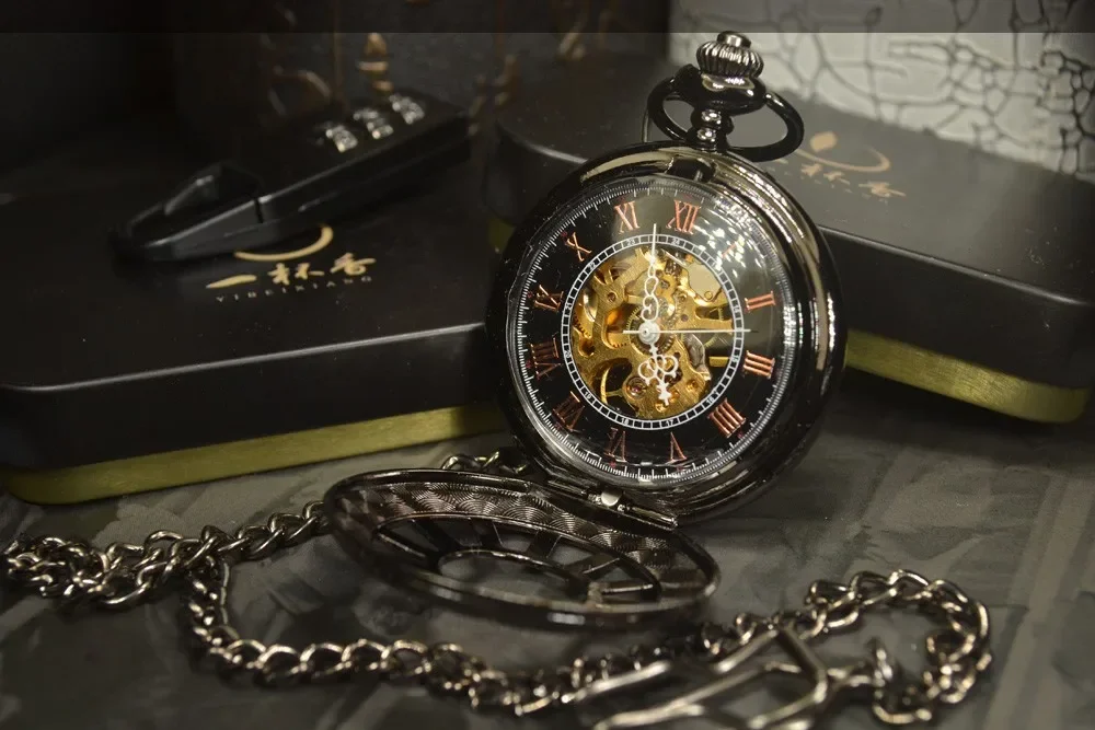 Antique 1pcs/lot Steampunk Hollow 4.5cm Hand Wind Wound Mechanical Pocket Watch Black for Mens Necklace Chain Wedding Skeleton