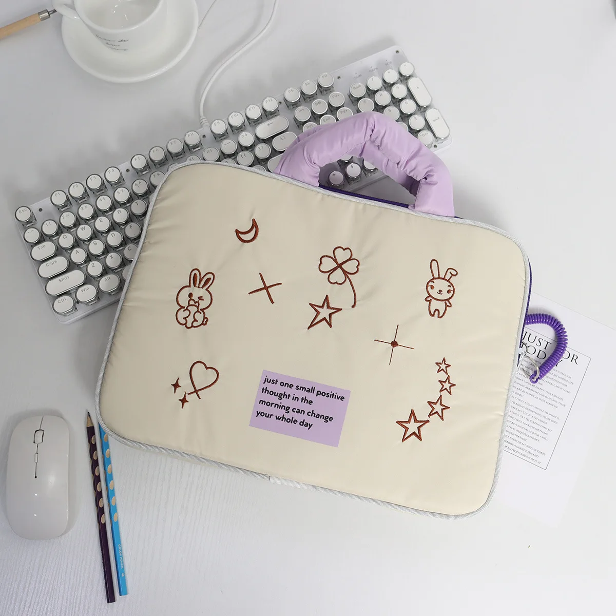 Custodia Gonfiabile Per Laptop 11 Pollici - Morbida, Carina, Leggera, Protettiva Per MacBook Air E Notebook, Design Puffy E Pratico