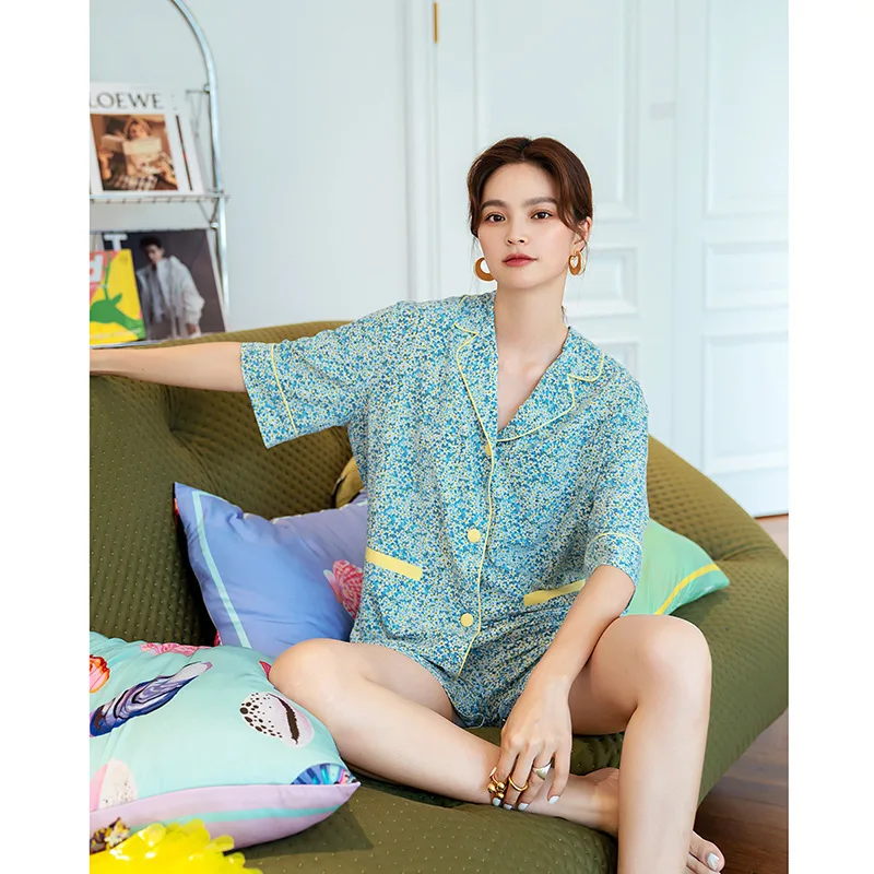 

2024 Summer New Pajamas Women's Blue Spotted Minimalist Pattern Short Sleeved Shorts Can Be Outworn For Home Clothing